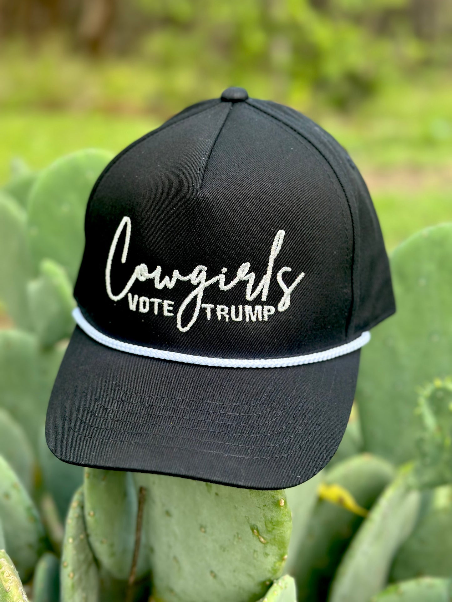 Cowgirls Vote Trump-Black